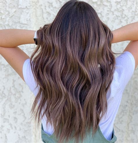 A brunette ash hair is a perfect hybrid color for women who have ...