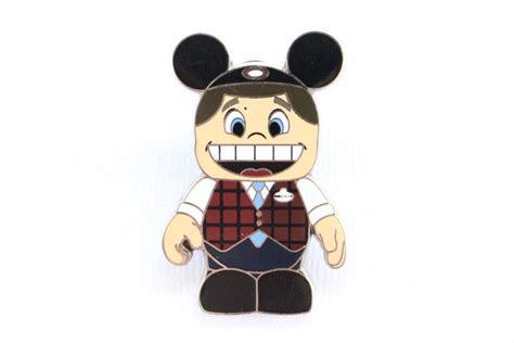 Ambassador Cast Member Vinylmation – Everything Disney Pins | Limited ...