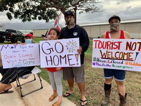 Group of Residents Protest Tourism Over Coronavirus Concerns : Maui Now