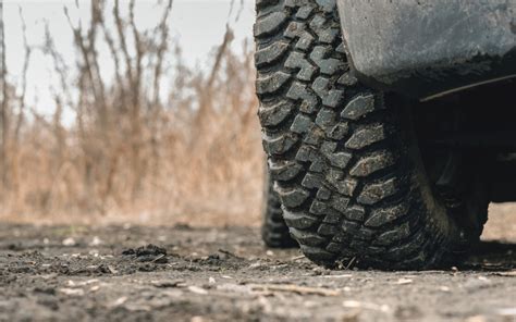 Off-Roading 101; All Terrain vs. Mud Terrain 4x4 Tires - Adrenaline ...