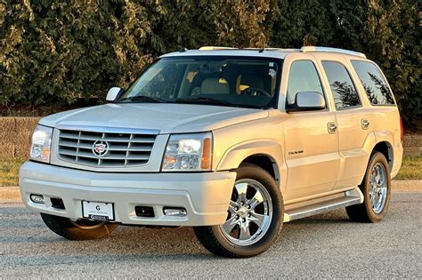 No Reserve: 2005 Cadillac Escalade for sale on BaT Auctions - sold for ...