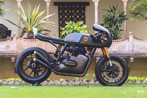 Royal Enfield 650 takes on BIC with Ducati swingarm, Ohlins suspension ...