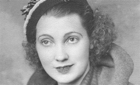 Mary Anne Macleod Trump Biography;Mother of Donald Trump - BiographyTree