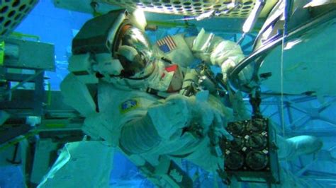 NASA/SpaceX’ missie Crew-6 in de startblokken voor lange ISS-expeditie vol medische experimenten ...
