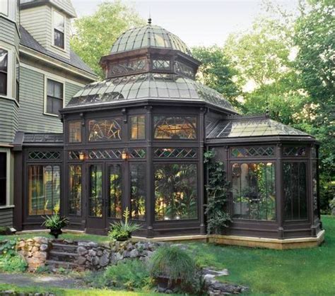 Pin by Stacy L on It's All Victorian to Me | Victorian homes, House ...