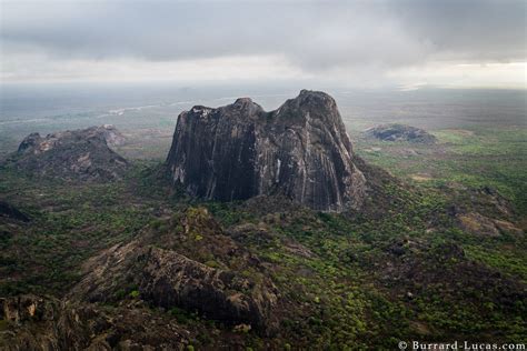 Niassa | Wildlife photography, Photo, Natural landmarks