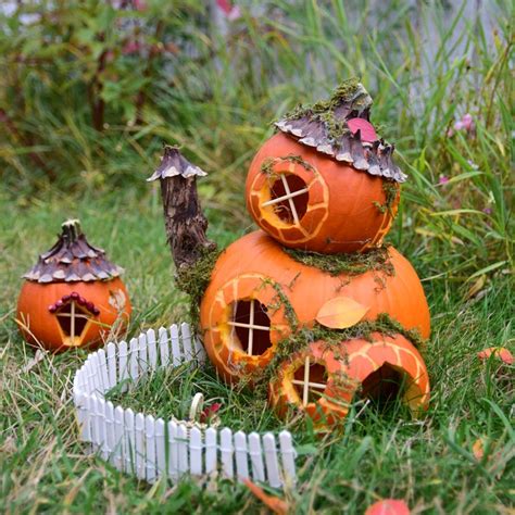 DIY Pumpkin Fairy Garden for Halloween Display This Year