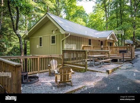 Vogel state park cabin hi-res stock photography and images - Alamy