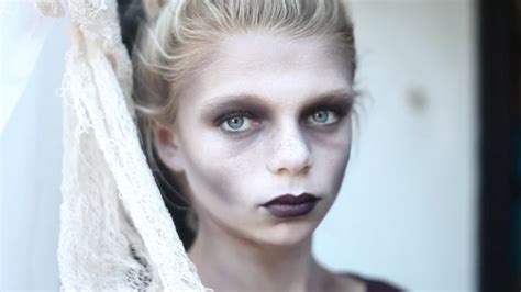 13 Zombie Makeup Ideas That Are Easy To Pull Off & Not Too Scary For Kids | Zombie halloween ...