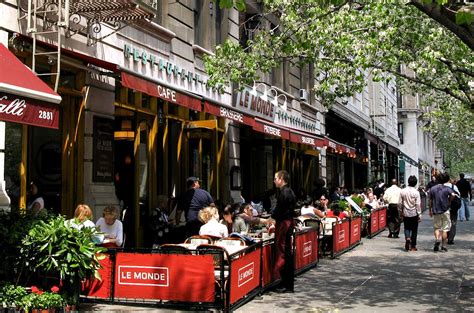 Want to Dine Al Fresco Tonight? This Interactive Map Shows All 1,357 Sidewalk Cafés in NYC | 6sqft