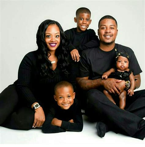 Beautiful Family All Black Swag | Familie foto, Fotoideen, Fotos