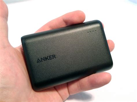 手のひらサイズで10000mAh、大容量モバイルバッテリー「Anker PowerCore 10000」レビュー | BUZZAP！（バザップ！）