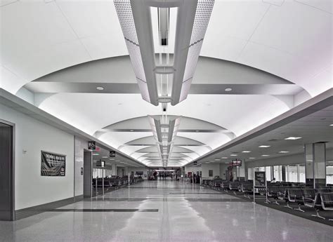 George Bush Intercontinental Airport, Terminal B & C | Gordon Inc