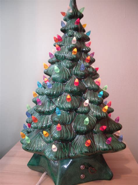 Vintage Ceramic Christmas Tree 19 Lighted Music Box