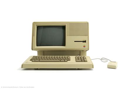 HomeComputerMuseum - Apple Lisa 2