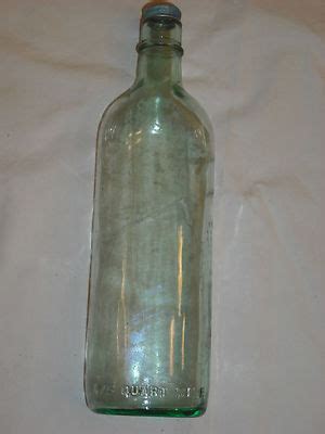 Vintage Wine Bottle Petri Wine Co Refilling Prohibited 4/5 Quart w ...