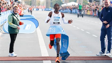 Berlin Marathon 2022: What shoes was Eliud Kipchoge wearing? | Tom's Guide