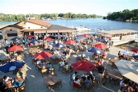 MORETTI'S RIVERSIDE, McHenry - Menu, Prices & Restaurant Reviews ...