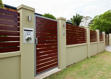 Gallery - Modular Walls, Fencing & Noise Barriers | ModularWalls | Backyard fences, Boundary ...