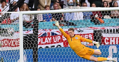 Pickford breaks England goalkeeper record stretching back to 1966 | Reuters