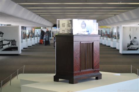 'On the Radio' Exhibit at San Francisco Airport Celebrates Radio History - Radio Survivor