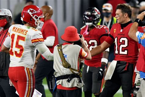 Tom Brady vs. Patrick Mahomes: It’s been an even battle so far – Orange ...