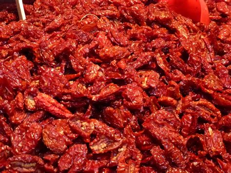 Dried tomatoes in the Rialto market Rialto Market, Dried Tomatoes, Chicken Wings, Meat Jerky ...