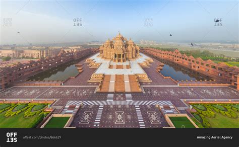 Aerial view of Swaminarayan Akshardham ? the world's largest Hindu temple, Dehli, India. stock ...