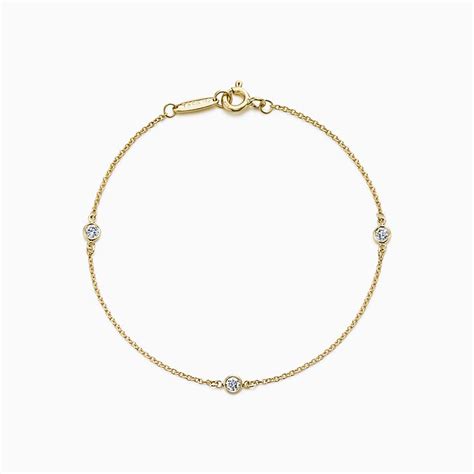 Elsa Peretti® Stacking Bracelets with Diamonds | Tiffany & Co. Singapore