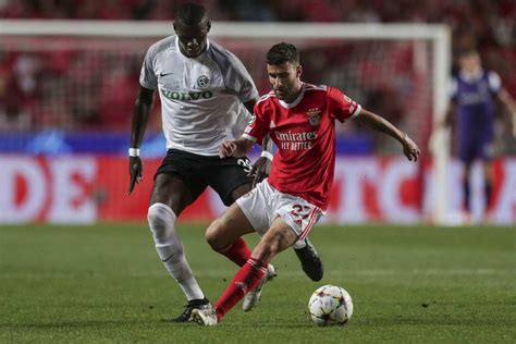 FAMALICAO X BENFICA AO VIVO HOJE: confira onde assistir ao vivo a ...