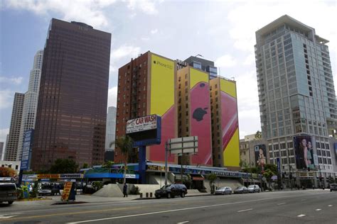 Downtown L.A. carwash owner cleans up in sale estimated at $25 million ...