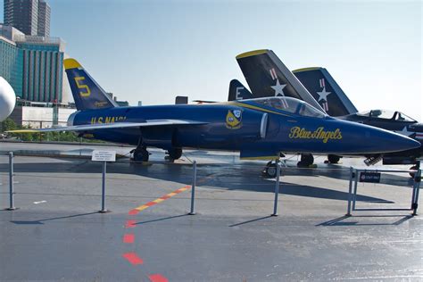 Grumman F-11A Tiger, Blue Angels, Intrepid Museum | Grumman … | Flickr