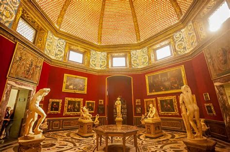 Florence: Uffizi Museum Fast-Track Ticket | GetYourGuide