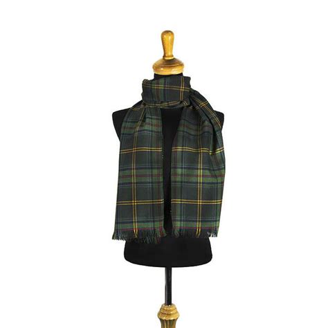 MacIntosh Hunting Ancient Tartan Scarf | Scottish Shop – MacLeods ...