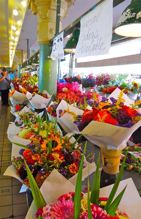 Flowers at Pike Place Market; Seattle, WA. I could have spent hours here...so cheap! 2013 Pike ...