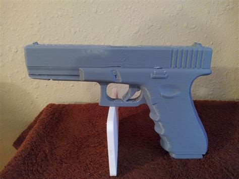 3d printed Glock 17 9mm hand gun prop gun 3d model | Etsy