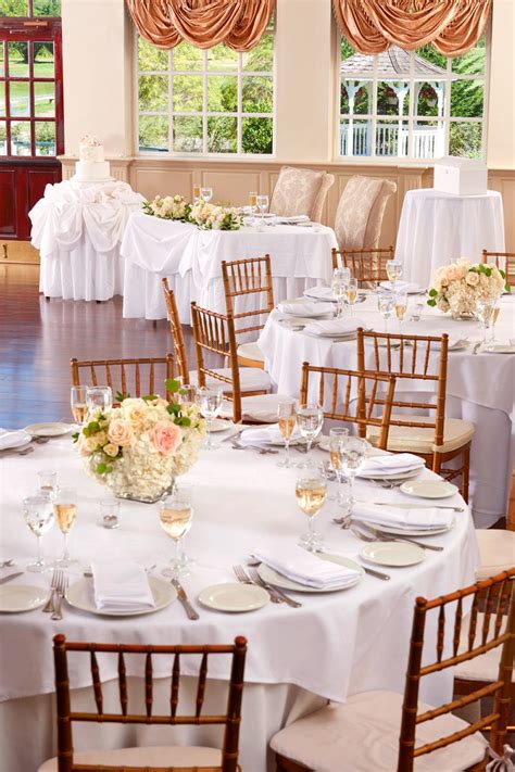 Brentwood Country Club Weddings | Get Prices for Wedding Venues in NY