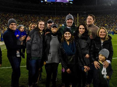 Brett Favre and his family. Thanksgiving 2015. | Green bay packers ...