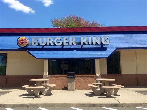 "Burger King Sign" pics by Mike Mozart of TheToyChannel an… | Flickr