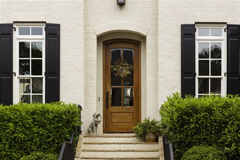 Entry Door and Shutter Color Combos that Increase Curb Appeal