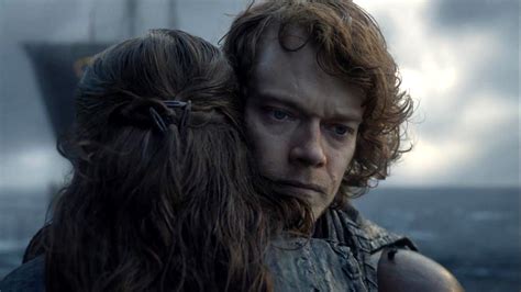 Yara and Theon Greyjoy in 'Winterfell' - Theon Greyjoy Photo (42744191 ...