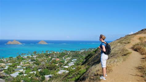 Hiking In Oahu: 10 Best Trails And Hikes - Real Hawaii Tours