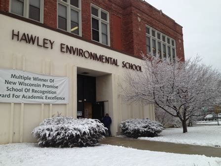 Hawley Environmental School – K4 – 5th Grade