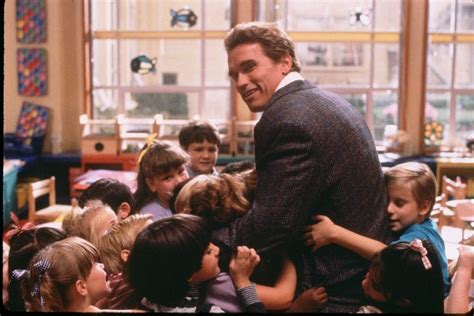 Behind the scenes Arnold Schwarzenegger «Kindergarten Cop» (1990) James ...