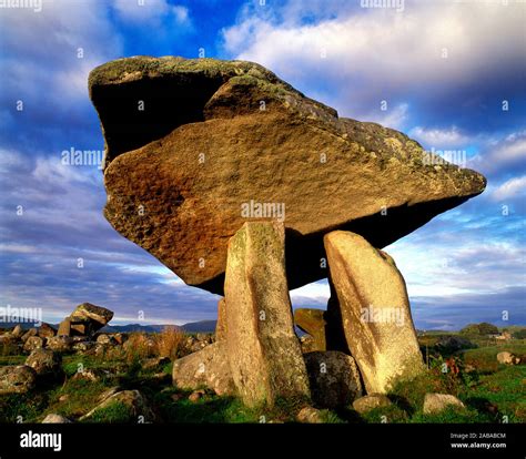 Kilclooney more dolmen hi-res stock photography and images - Alamy