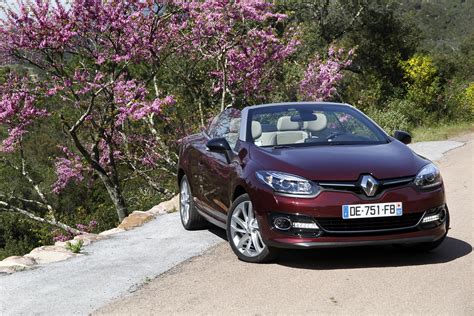 Renault Megane 3 Coupe Cabriolet : essais, fiabilité, avis, photos, vidéos