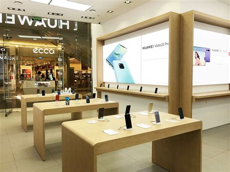 Huawei store design :: Behance