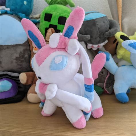 I made a sylveon plushie! : r/pokemon