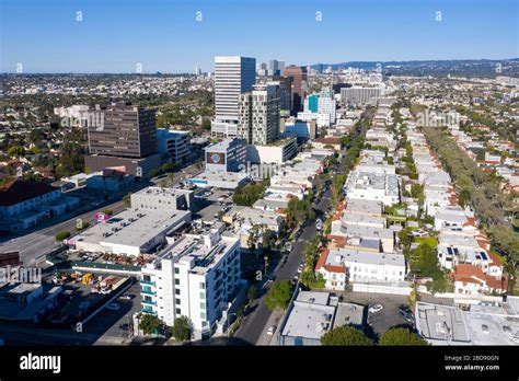 Aerial views of Mid-Wilshire Miracle Mile district of Los Angeles Stock Photo - Alamy