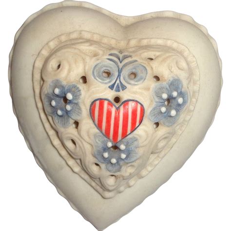 Cybis Vintage Cybis Porcelain Stars and Stripes Heart-Shaped Lidded : Barkus Farm Antiques ...